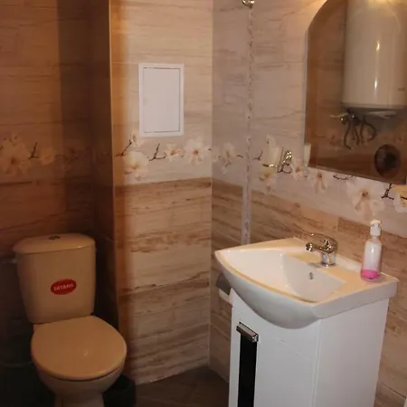 Студио Гладстон Apartment
